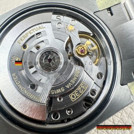 Rolex Oyster Perpetual 126000-0009 Celebration Dial 36mm – Clean Factory Super Clone Replik