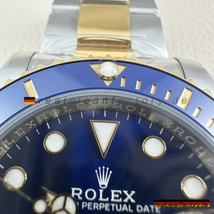 Clean Factory Bluesy 126613LB – Zwölf-Uhr-Detail mit Leuchtperle
