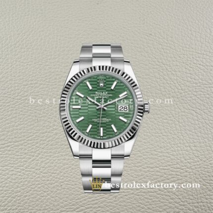 The Best Replica Rolex DateJust 41mm 904L Oystersteel 126334-0029 Super Clone 3235 Movement White Gold Wrap Fluted Bezel Green Fluted Dial Oyster three-piece links Waterproof Clean factory Made