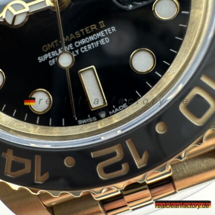 Clean Factory Rolex GMT Master II 126718GRNR | Volles Gelbgold | Schwarz-Graue Lünette