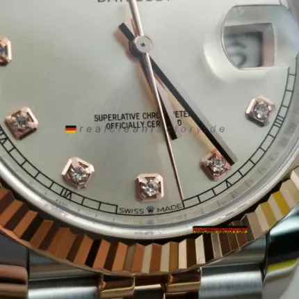Clean Factory Rolex Datejust 41 Ref. 126331-0008 | Everose Rolesor | Sundust Zifferblatt | Moissanit-Besatz | DD3235